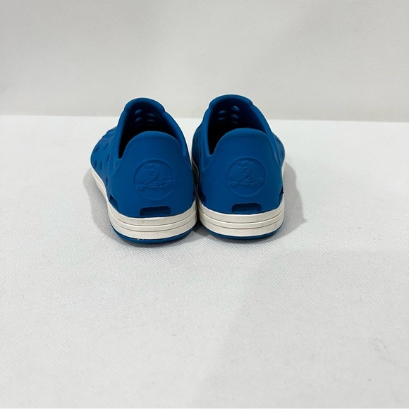 Crocs Slip-On Shoes Kids Size 9 Blue Waterproof Lightweight - Picture 5 of 7